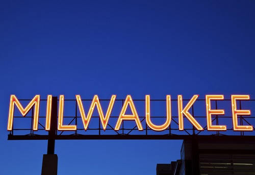 [Top 100] Milwaukee Pick Up Lines